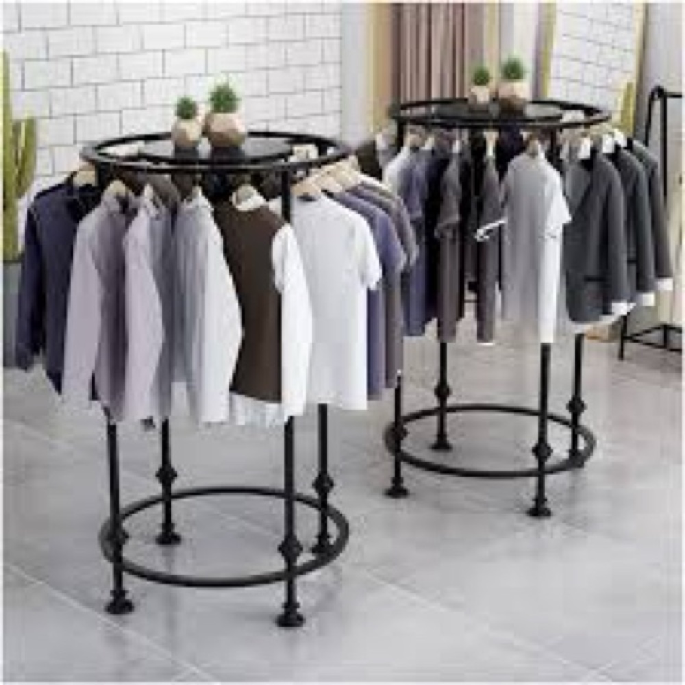 Mystery lot of men’s XL clothing